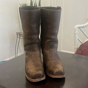 Frye Cavalry boots 7.5